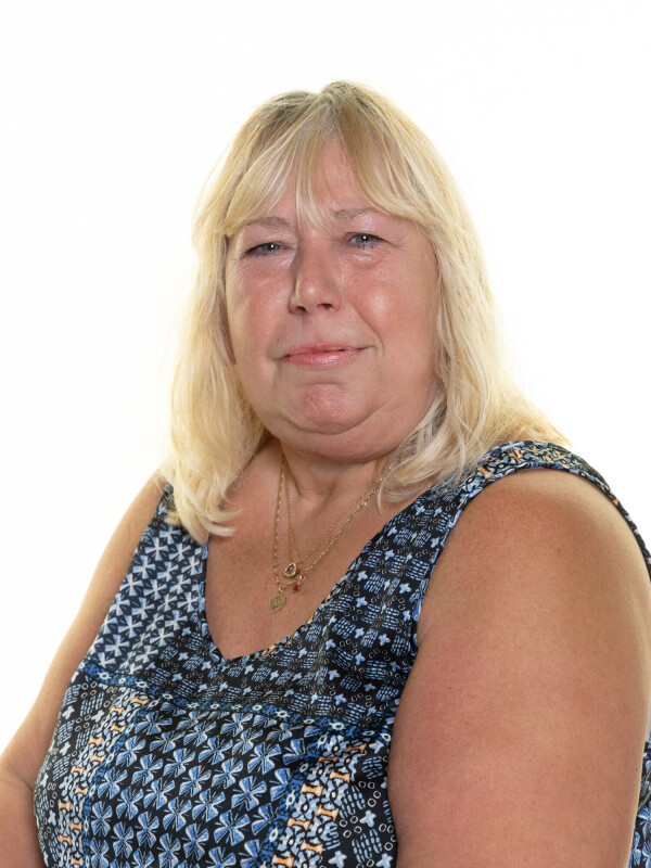 Mrs D Savage Image